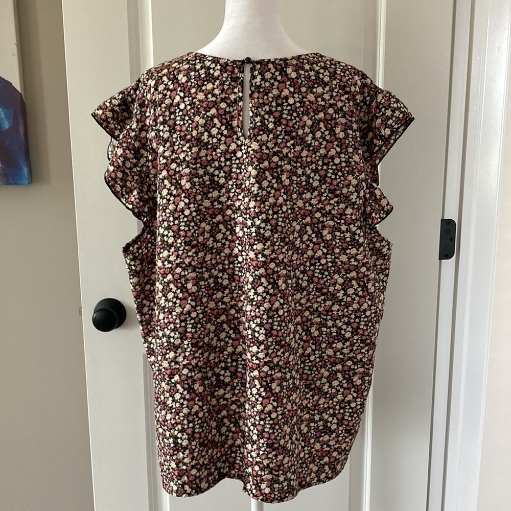 Emery Rose 4XL blouse floral purple black ruffles - Picture 10 of 12
